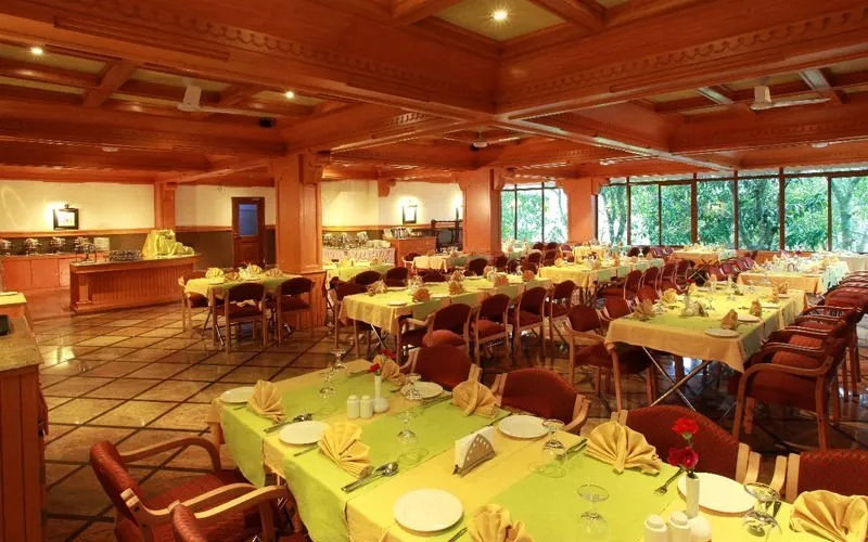 Dining Tea Garden - Vythiri Village Resort