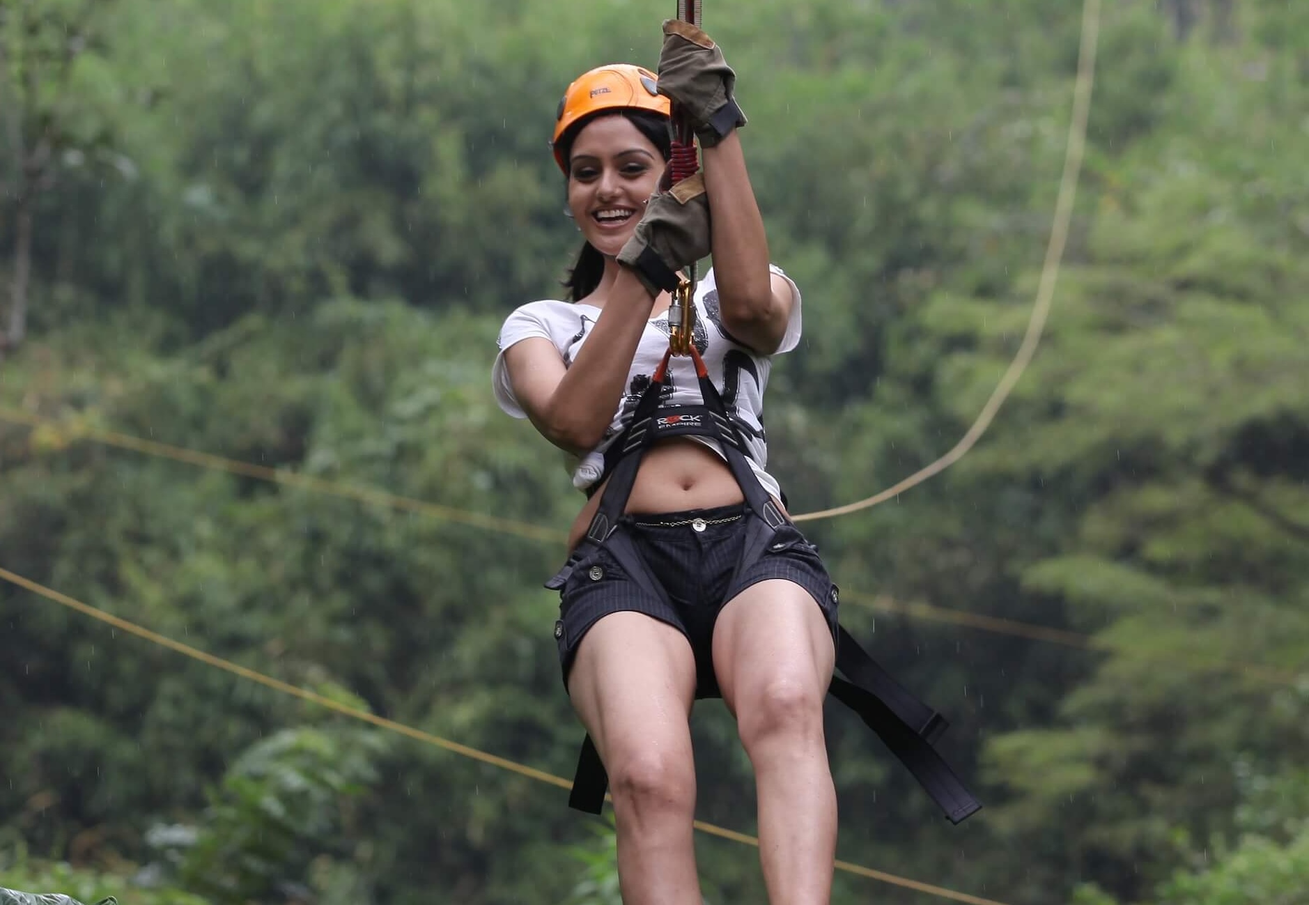 Experiences Zip Line Through Canopy